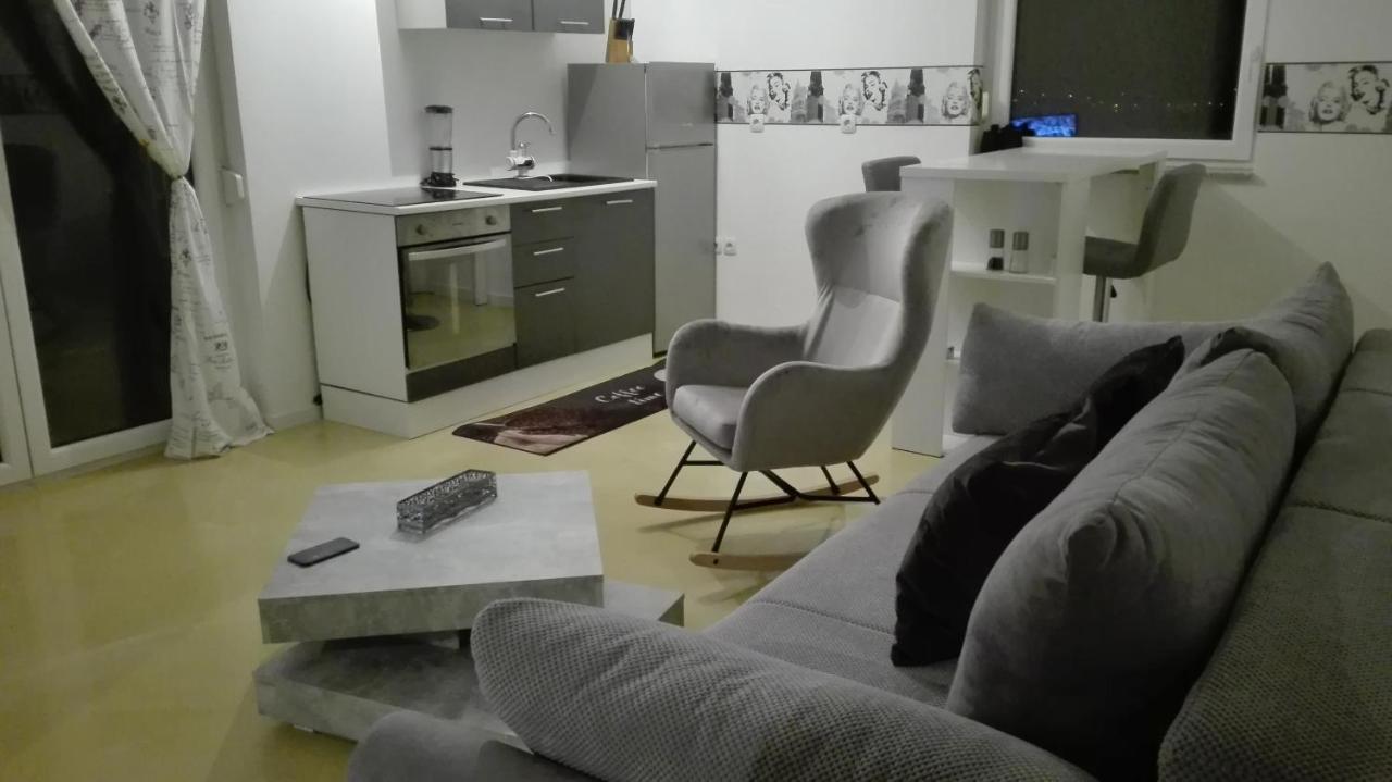 Gabi Apartman Pag Town Kültér fotó
